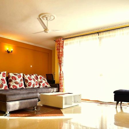 Odwa Aparthotel Mombasa Esterno foto
