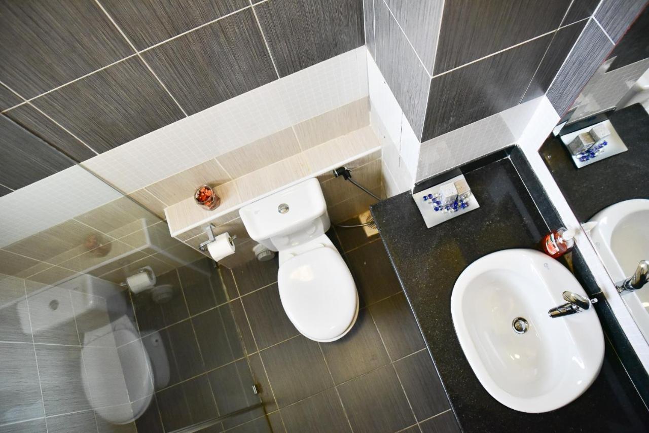 Odwa Aparthotel Mombasa Esterno foto